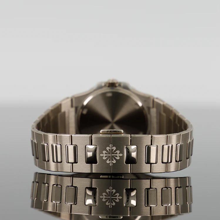 PATEK PHILIPPE 7010/1G-013