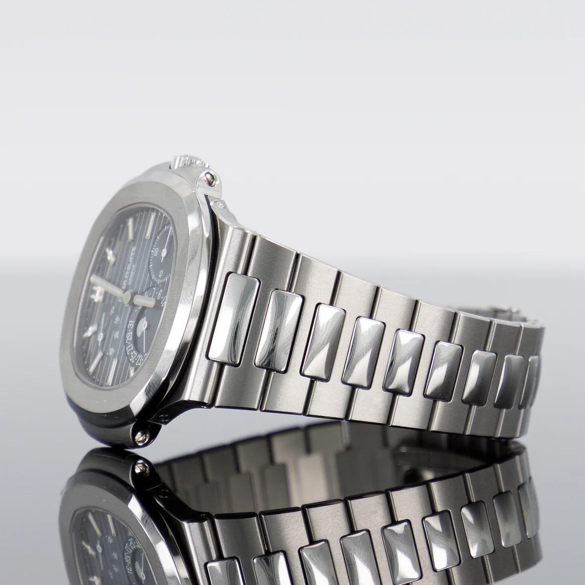PATEK PHILIPPE 5713/1A-001