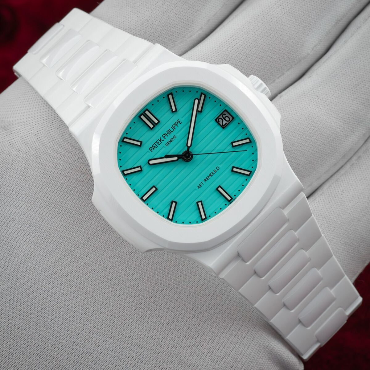 PATEK PHILIPPE NAUTILUS 5711 White Ceramic