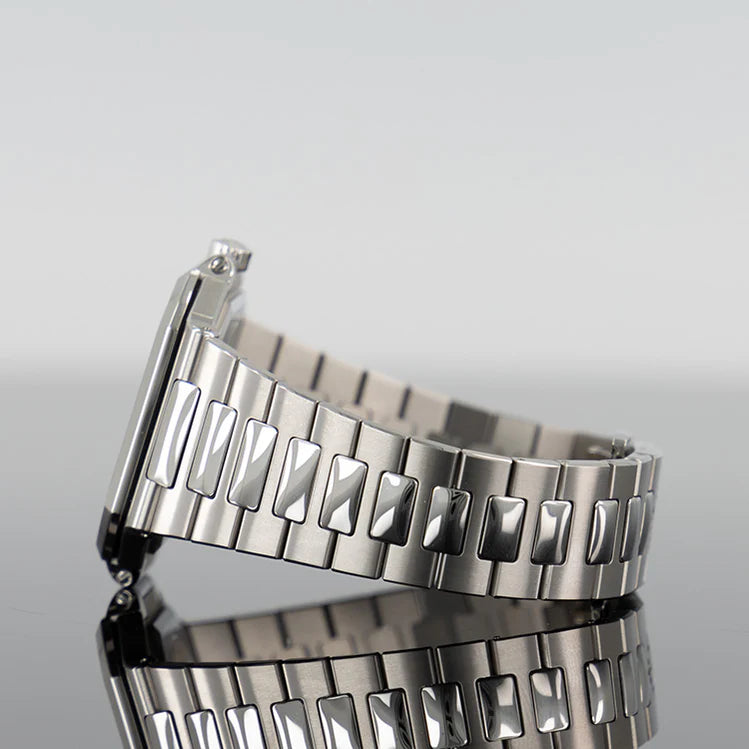PATEK PHILIPPE 5821/1A-001