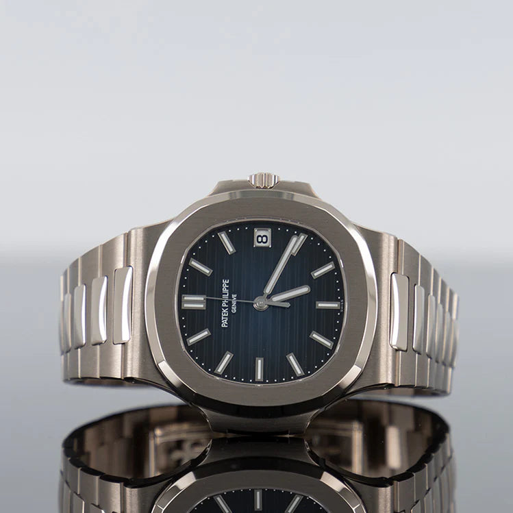 PATEK PHILIPPE 5811/1G-001