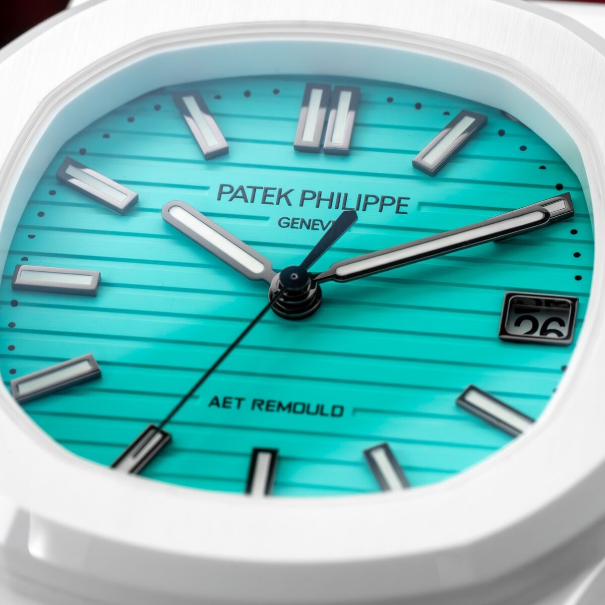 PATEK PHILIPPE NAUTILUS 5711 White Ceramic
