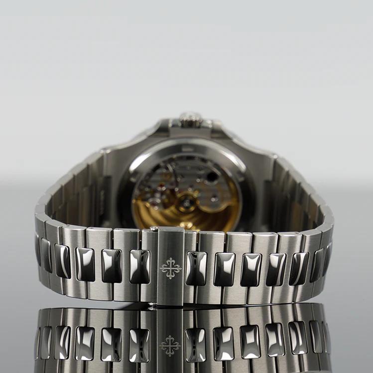 PATEK PHILIPPE 5711/1A-014