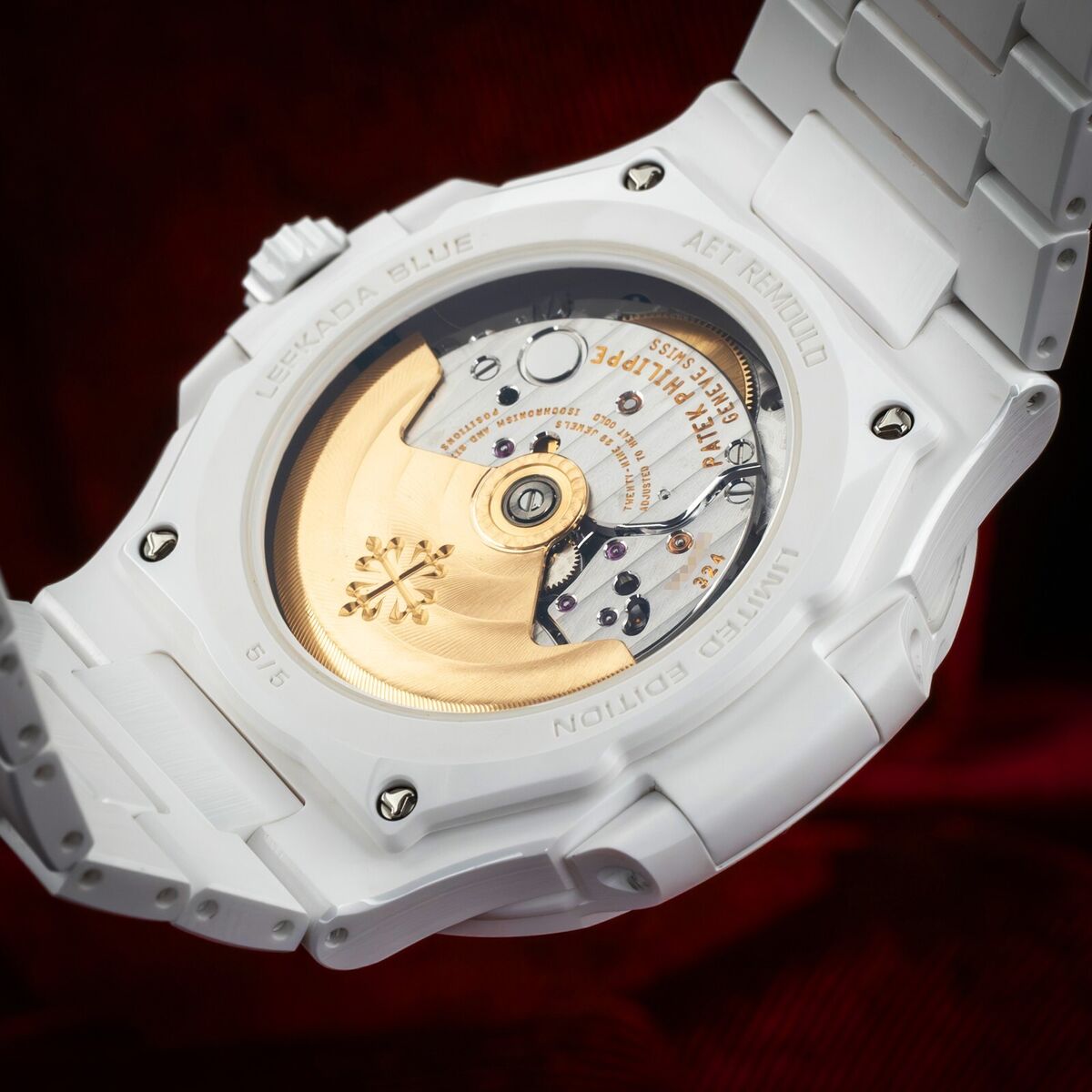 PATEK PHILIPPE NAUTILUS 5711 White Ceramic