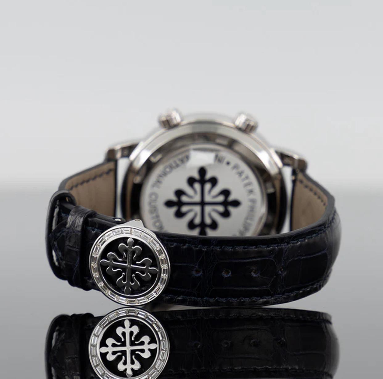 PATEK PHILIPPE 6104G-001