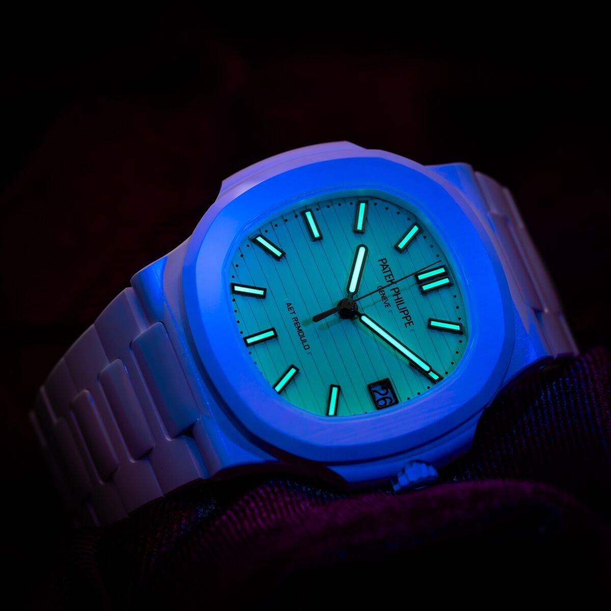 PATEK PHILIPPE NAUTILUS 5711 White Ceramic